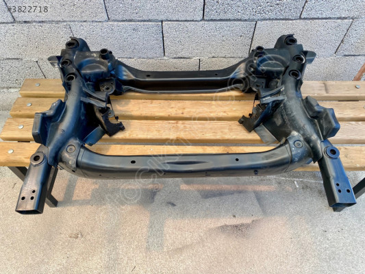 A2056280057105 MERCEDES W205-W213 MOTOR ALT TRAVERSİ