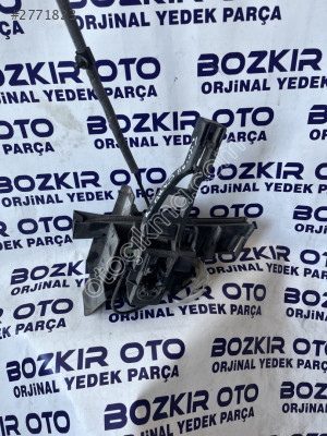 Focus 3 sağ arka kapı kilidi 2011-2018