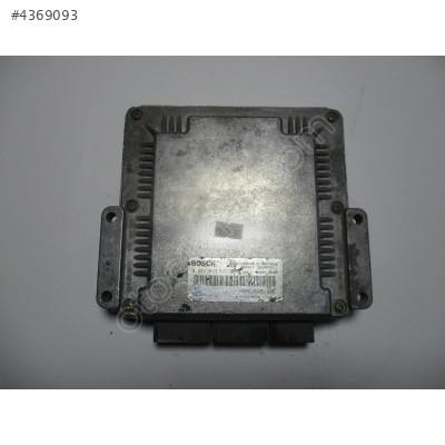 Renault Trafic Opel Vivaro DCI Motor Beyni 0281010632  8200118526