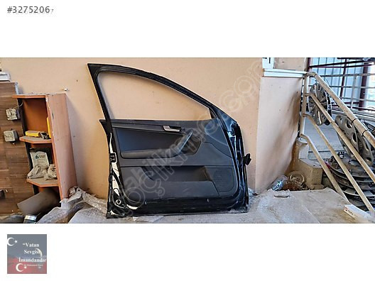 AUDİ A3 SOL ÖN KAPI