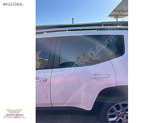 JEEP RENEGADE SOL ARKA KAPI ÇIKMA ORJİNAL (HATASIZ)