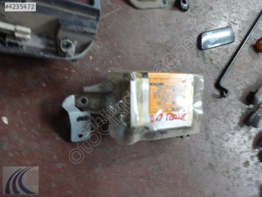 TOYOTA COROLLA 2000 ÇIKMA AİRBAG BEYİNİ