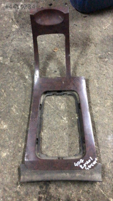 Peugeot 407 vites konsol çerçevesi