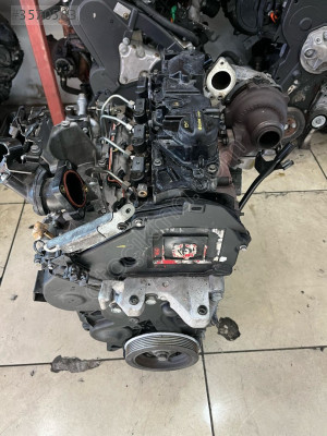 PEUGEOT  3008  1.6  EHDİ  DOLU  MOTOR