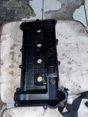 FORD MONDEO 2.0 BENZİNLİ KULBUTOR KAPAĞI
