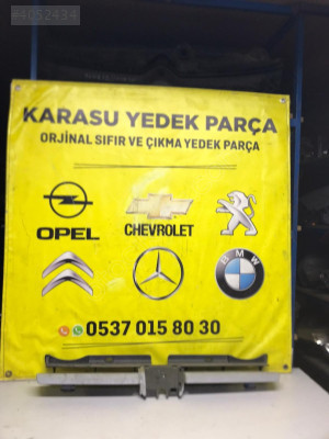 Peugeot 605 Ön Panjur 9627630777