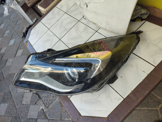 OPEL INSİGNİA SOL FAR ÇIKMA ORJİNAL YEDEK PARÇA