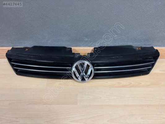 Volkswagen Jetta ön panjur