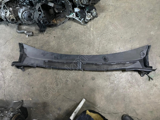 PEUGEOT PEJO 3008 5008 C5 AİRCROSS ÖN CAM IZGARASI ÇIKMA ORJ