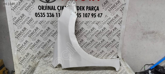 2013-2018 Toyota Corolla Sağ Ön Çamurluk - Çıkma ve Orjinal