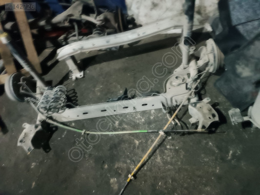 Clio 4 arka dingil