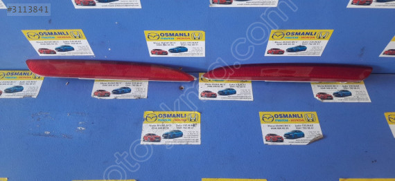 Mazda  Arka Tampon Reflektör