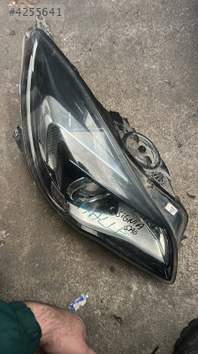 İNSİGNİA 2015 LEDLİ SAĞ FAR ORJİNAL ÇIKMAA PARÇAA