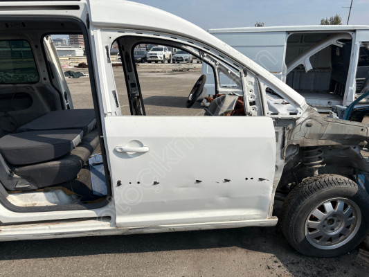 VOLKSWAGEN CADDY SAĞ ÖN KAPI