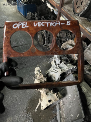 OPEL VECTRA B DİFİZÖR GÜÇMANLAR