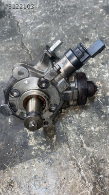 BMW E90 320D MAZOT POMPASI 0445010506
