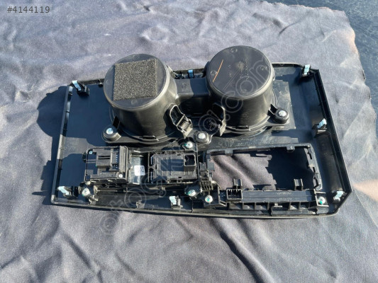 2021-2025 Honda Civic FE1 Orta Konsol Parçası