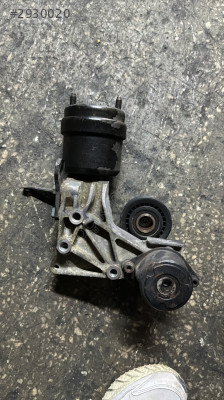 Volkswagen Transporter T4 2.4-2.5 Tdi Şanzıman Kulağı