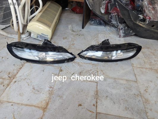 Jeep grand cherokee sag sol far