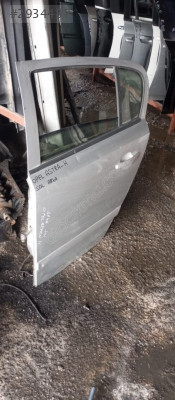 OPEL ASTRA H SOL ARKA KAPI