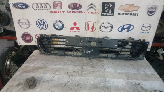 2020-2024 RENAULT CLİO 5 ÖN TAMPON ORTA IZGARA