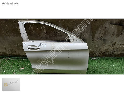 MERCEDES GLA W156 SAĞ ÖN KAPI SÖKME