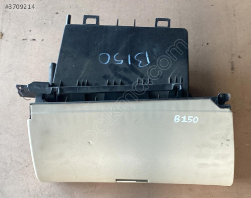 mercedes b w245 çıkma orjinal torpido kapağı (son fiyat)