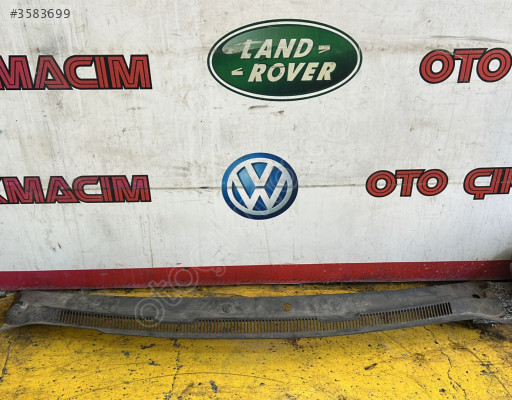 2017-2020 VW Transporter Ön Cam Izgarası - 7E0819403A