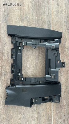 6110220 2023 CHERY OMODA 5 GÖĞÜS ALT BRAKET