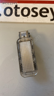 4B0947415A Audi A4 2014 kapı uyarı lambası reklektör