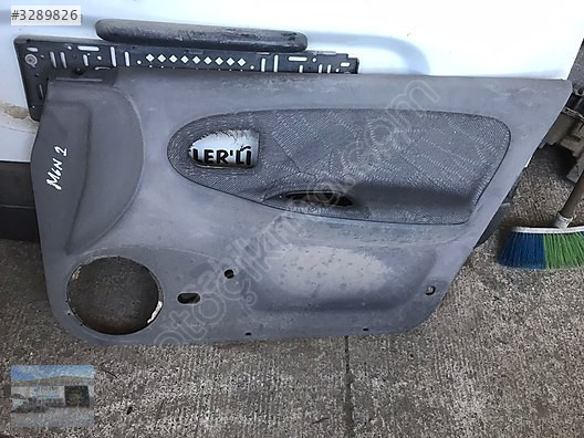 OTO CEMDEN ÇIKMA RENAULT MEGANE 1 SAĞ ÖN KAPI DÖŞEMESİ