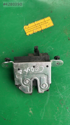 2016 OPEL CORSA ÇIKMA ORJİNAL GARANTİLİ BAGAJ KİLİDİ