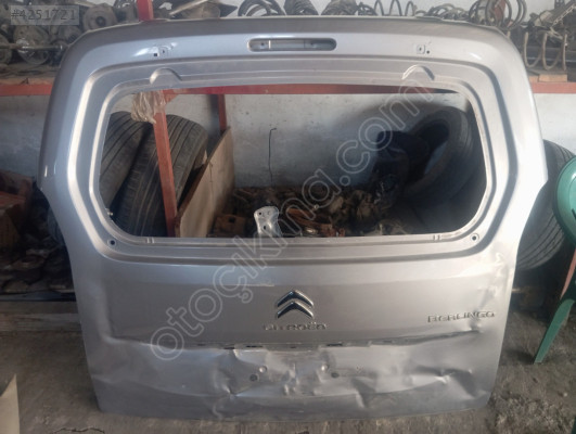 2019 2025 Citroen Berlingo arka bagaj kapağı