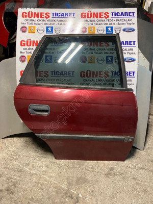 Astra f arka kapı