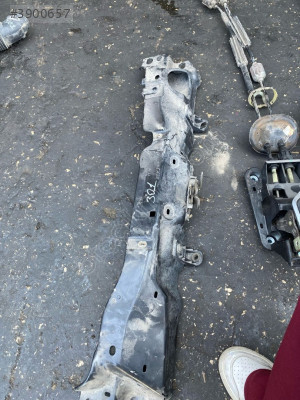 PEUGEOT 301  ÖN PANEL