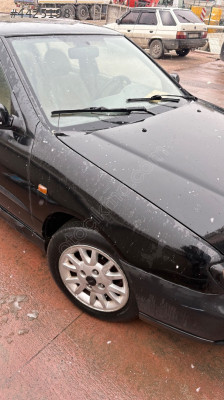 2000 model nissan primera sağ ön çamurluk