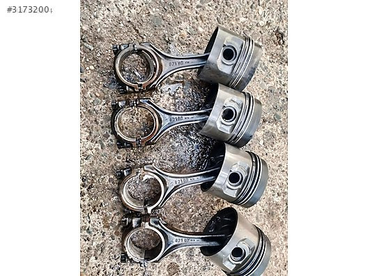115 MERCEDES 240 PİSTON KOL TAKIM ORJİNAL TEMİZ HATASIZ