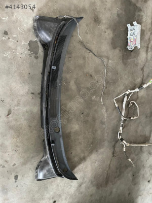 HYUNDAİ İ20 ÖN CAM IZGARASI ORJİNAL ÇIKMA