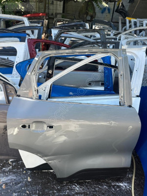 MİRİM OTODAN FORD KUGA SAĞ ARKA KAPI