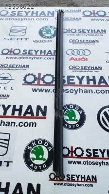 5K6839479 Golf 6 arka sol kapı cam iç sıyırıcı fitili