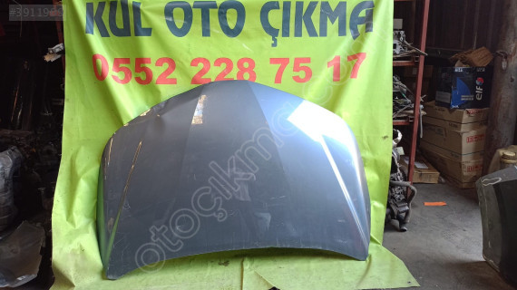 toyota coralla kaput
