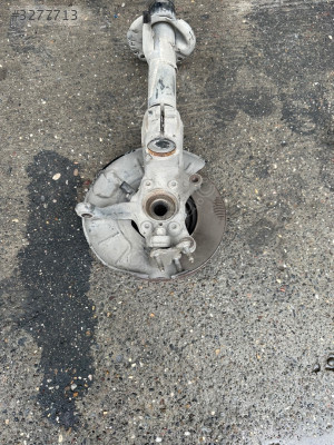 Jetta sol ön tasıyıcı 2011 2016