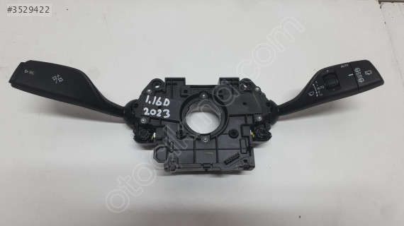 bmw 1.16d f40 2023 sinyal silecek kolu (son fiyat)