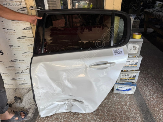 PEUGEOT 308 SOL ARKA KAPI MENTEŞESİ 2015 MODEL
