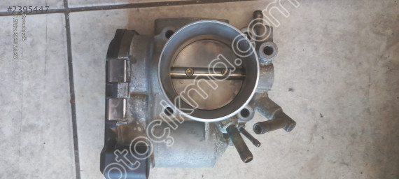 VW,AUDİ,SKODA,SEAT 2.0 için Gaz kelebegi 06B133062H