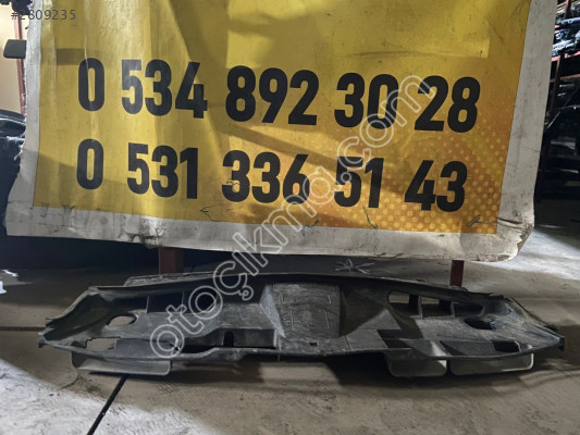 Mercedes w212 radyatör braketi A2125000255