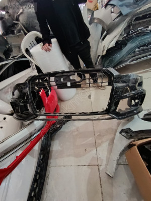 Audi A6 ön tampon s-line orjinal çıkma parça