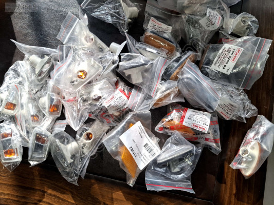 ÖZMEN OPEL ASTRA F G H SAĞ SOL ÖN ÇAMURLUK SİNYALİ