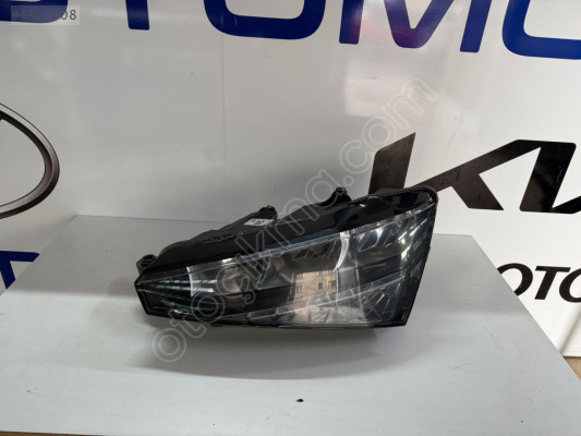 SKODA SCALA SOL FAR ORİJİNAL ÇIKMA YEDEK PARÇA