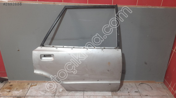 FORD TAUNUS SAĞ ARKA KAPI ÇIKMA ORJINAL